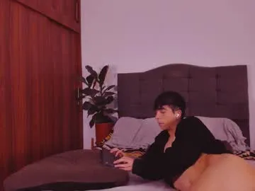 2gays_1straight Image 19