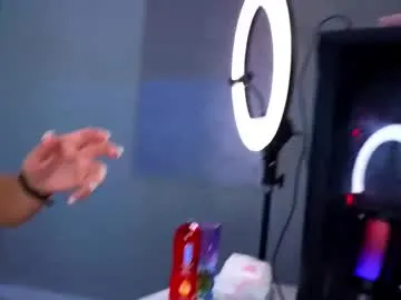 _a_n_n_y_ Image 3
