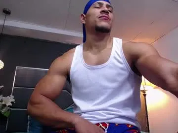 adam_fit19cm Image 15