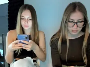 amelia_gold9 Image 4