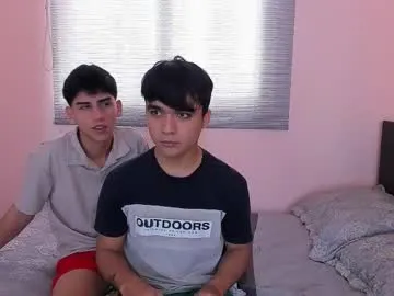 andyy_big_cock Image 4