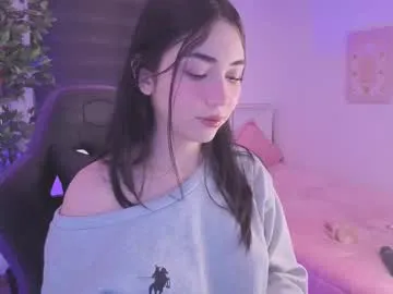 anniebrie Image 18