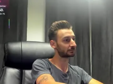 bignosebigcok Image 7