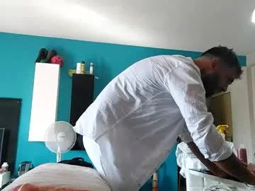 boy_aroundtheworld Image 2