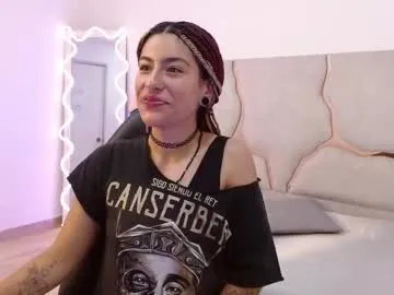 dakota_tay1 Image 3