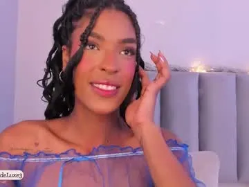 emely_deluxe Image 3