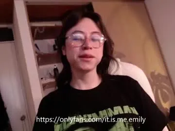 emily_pearl_ Image 6