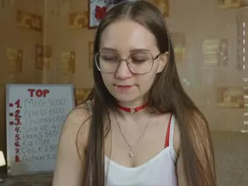 emmatiny's Thumb Image