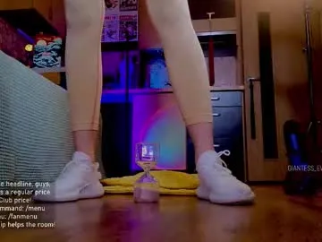 giantess_eva Image 17