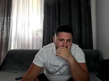 gold_alpha_boy Image 15