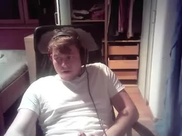 iloveyoutoo2000's Thumb Image