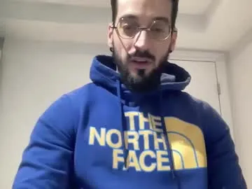 jeunemek00779042's Thumb Image