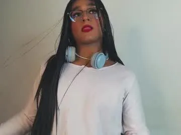 karla_dior Image 3