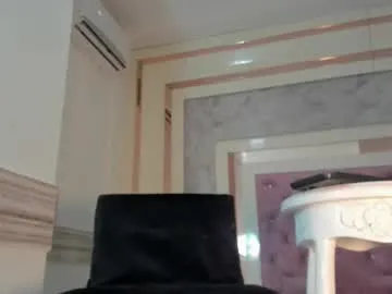 karoline_marin Image 13