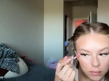 kenziesmithh Image 5