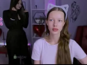 khloebeauty Image 4