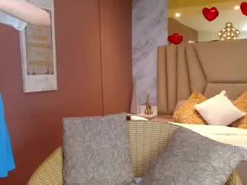lola_creamy Image 18
