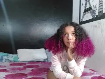 lola_pretty18 Image 10