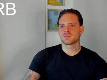 lukeglanton17 Image 16