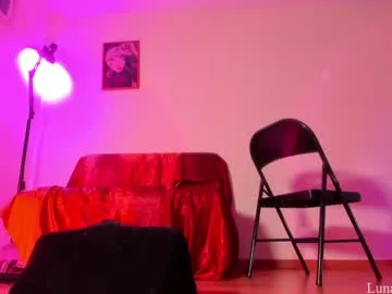 luna_luuvz Image 13