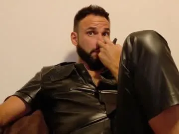 master_roberto333 Image 16