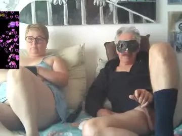 mature_couple_wild_2 Image 18