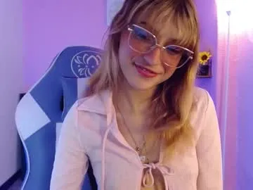mikka_ela Image 14