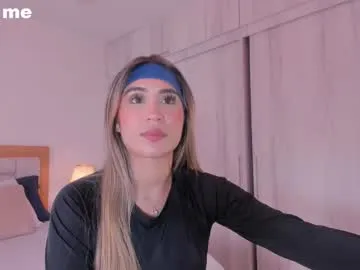 missjuliaa_ Image 12