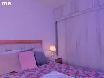 missjuliaa_ Image 15
