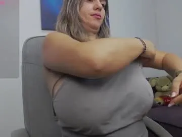 natashaboobs Image 19