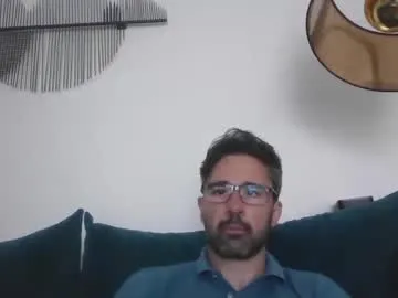 nicefrenchguy79's Thumb Image