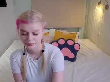 scarlet_enchantress Image 16