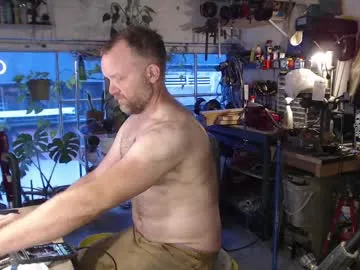 seattlemanwhore Image 2