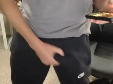 urhotuniroomie Image 12