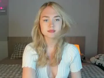 vanessa_maes Image 6