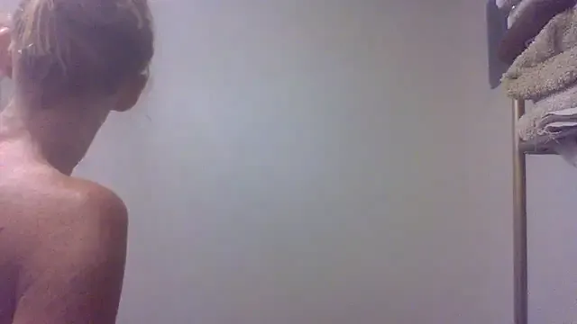 4EyedSluttyGinger Image 18