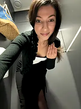 _MiaQueen_ Image 11