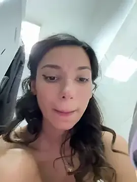 _MiaQueen_ Image 3