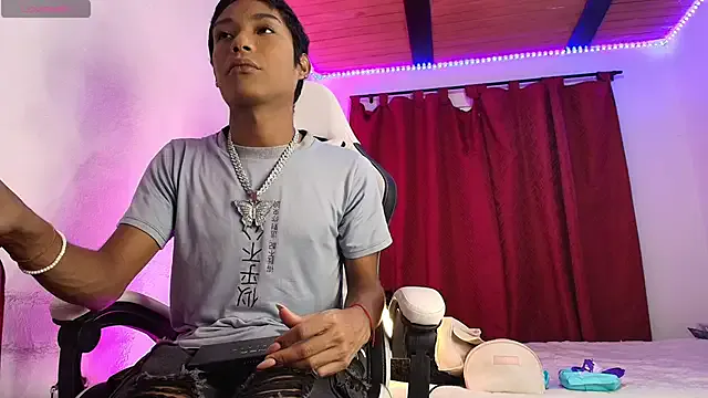 alejo_cute Image 6