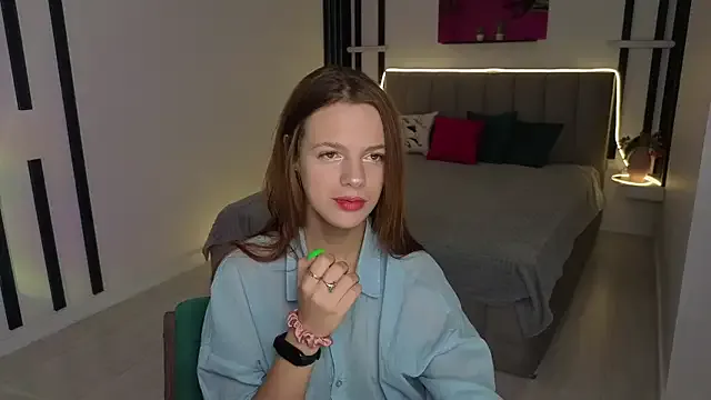 AliceDelaney Image 6