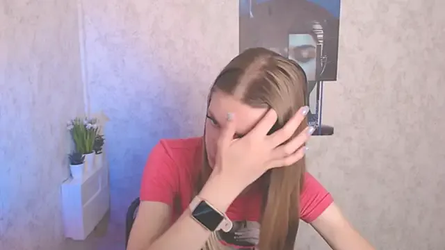 AliceFlirtt_ Image 4