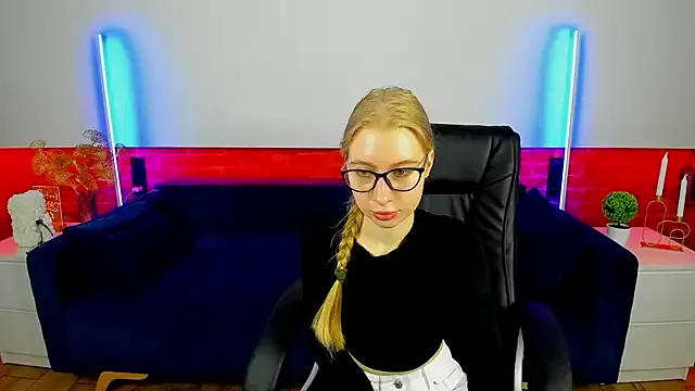 Alina_Blonde Image 7