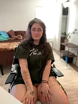 Alix_Valentine Image 18