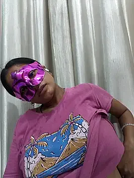 big_tits-queen Image 18