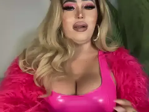 BigDominaMia Image 4