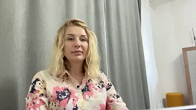Blondie_xoxoxo Image 2