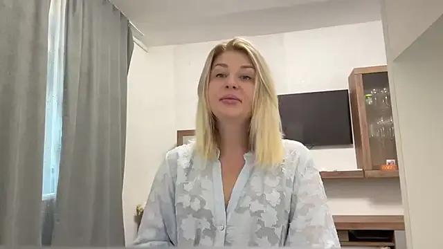 Blondie_xoxoxo Image 9