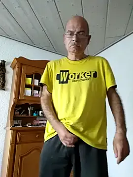 bottomhairy Image 13