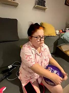 BrattyPrincess-x Image 3