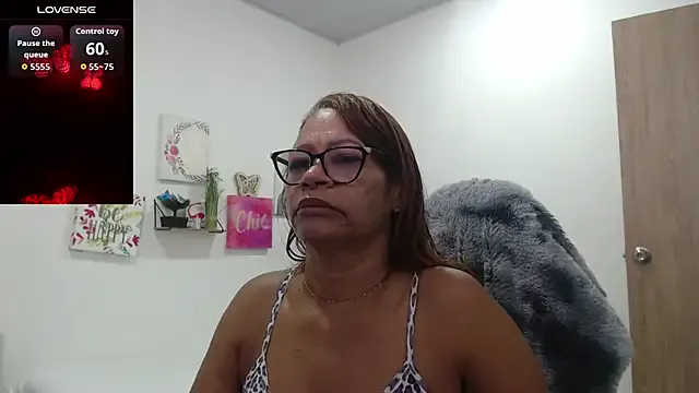 BustyMilf_ Image 19
